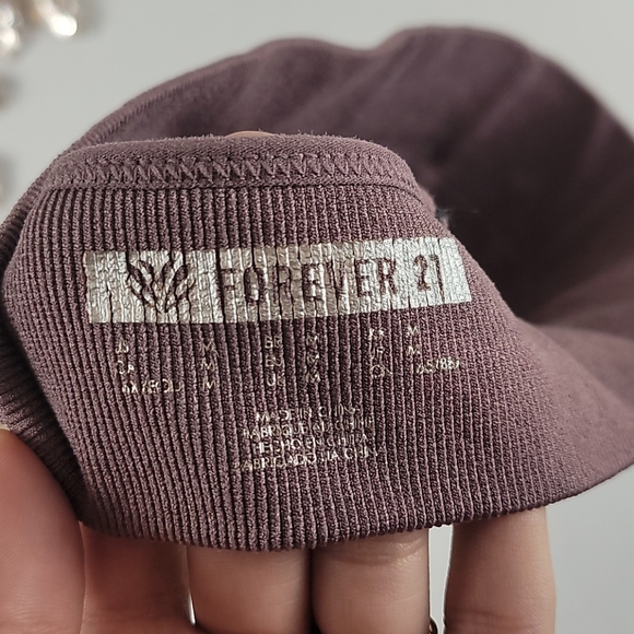 Forever 21 purple sports bra m - Picture 4 of 4